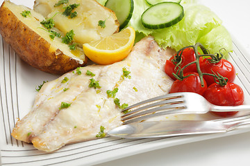 Image showing Baked fish fillet, tomatoes, potato and salad