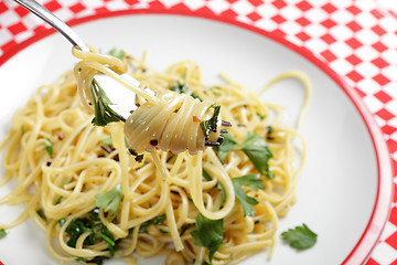 Image showing Chilli and garlic pasta