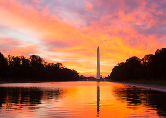 Image showing Brilliant sunrise over reflecting pool DC