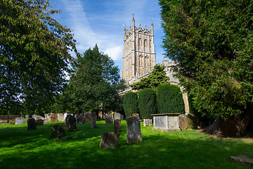 Image showing Church and graveyard in Chipping Campden