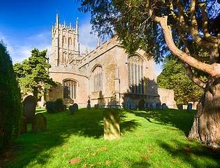 Image showing Church and graveyard in Chipping Campden