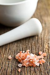 Image showing himalayan pink salt 