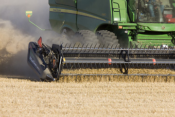 Image showing Harvest Combining Saskatchewan