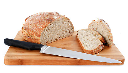 Image showing loaf of bread and knife