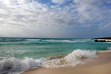 Image showing Caribbean beach on cloudy day 