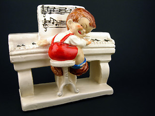 Image showing Piano boy