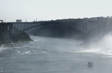 Image showing Going under the mist. Niagara Falls