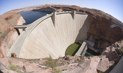 Image showing Glen Canyon Dam at Lake Powell & Page, AZ