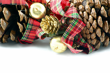 Image showing pine cones and ribbons