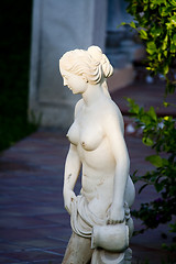 Image showing Statue of a woman with a pot