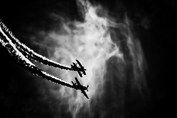 Image showing Two planes performing in an air show