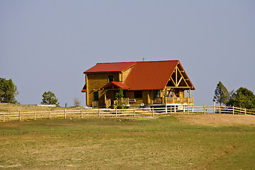 Image showing log house ranch