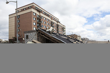 Image showing NEW YORK - October 31:Destroyed homes in  Far Rockaway after Hur