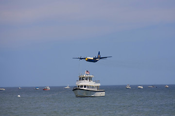 Image showing A plane performing in an air show