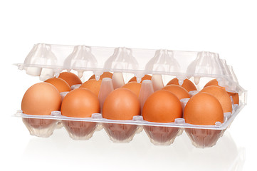 Image showing Eggs in box