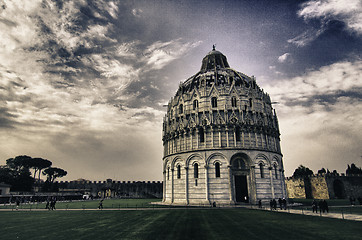 Image showing Romanesque style Baptistery in Pisa, Italy 