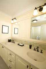 Image showing custom bathroom with tile work