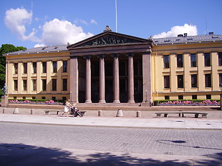 Image showing University