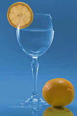 Image showing Glass of water with lemon