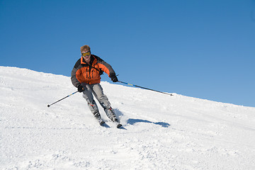 Image showing Skiing