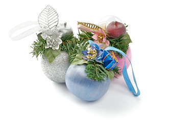 Image showing Three Baubles