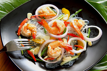 Image showing Sour & spicy vermicelli salad with prawn