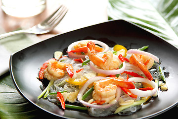 Image showing Sour & spicy vermicelli salad with prawn