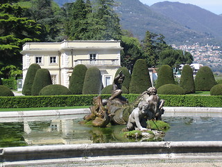 Image showing garden and fountain