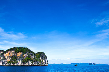 Image showing rocks and sea 