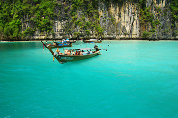 Image showing rocks and sea