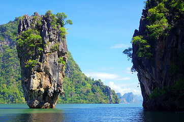 Image showing james bond island 