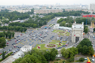 Image showing central entrance in exhibition center, Moscow