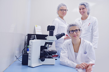 Image showing scientists working at the laboratory