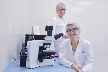 Image showing scientists working at the laboratory