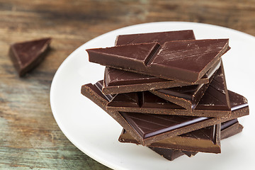 Image showing dark chocolate pieces