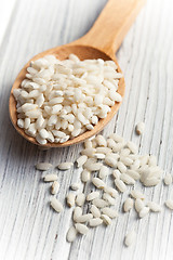 Image showing arborio rice in spoon