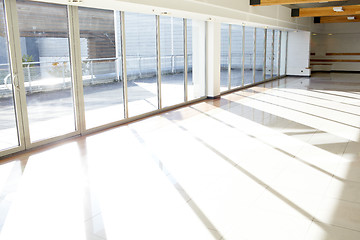 Image showing Office corridor. Sunlight.