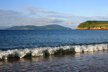 Image showing Beach in beams of the morning sun