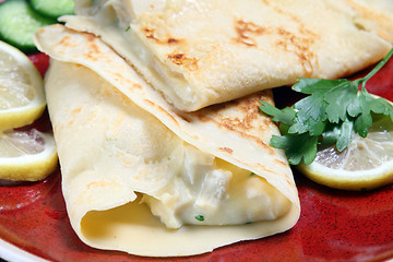 Image showing Crepe with chicken filling