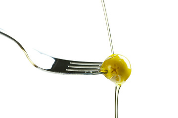 Image showing green olive and olive oil