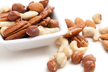 Image showing various nuts