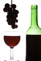 Image showing Red Wine With Grapes