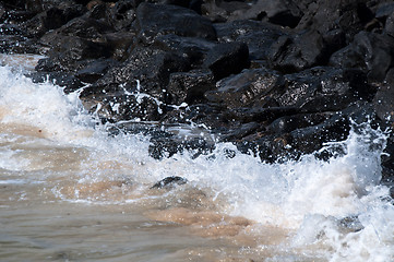 Image showing Waves Hitting the Rocks