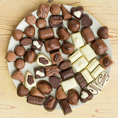 Image showing various chocolate pralines