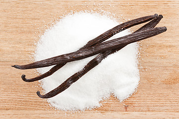 Image showing vanilla beans with sugar