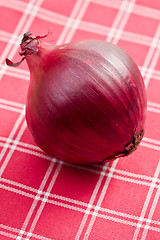 Image showing red onion 