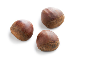 Image showing chesnuts on white background