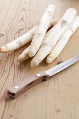 Image showing white asparagus on kitchen table