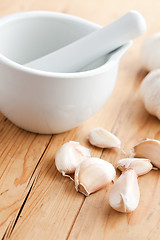 Image showing fresh garlic on kitchen table