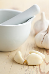 Image showing fresh garlic on kitchen table